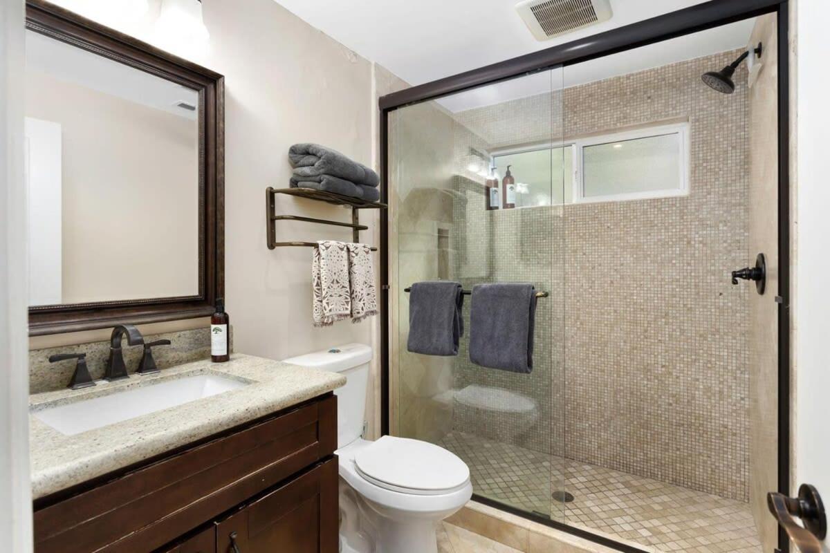 Snowflower Cabin Modern Luxe, 2 Level, 1500 Sqft, Ac, View, Dogs, Walk To Village Lake Arrowhead Exterior photo